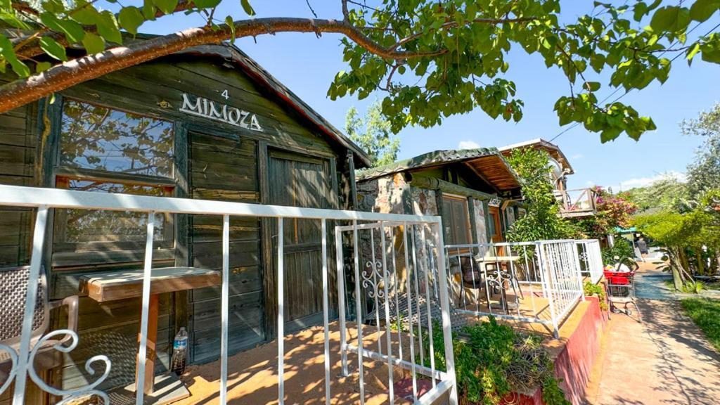 Gaia Bungalow Bed & Breakfast Ayvalı Dış mekan fotoğraf